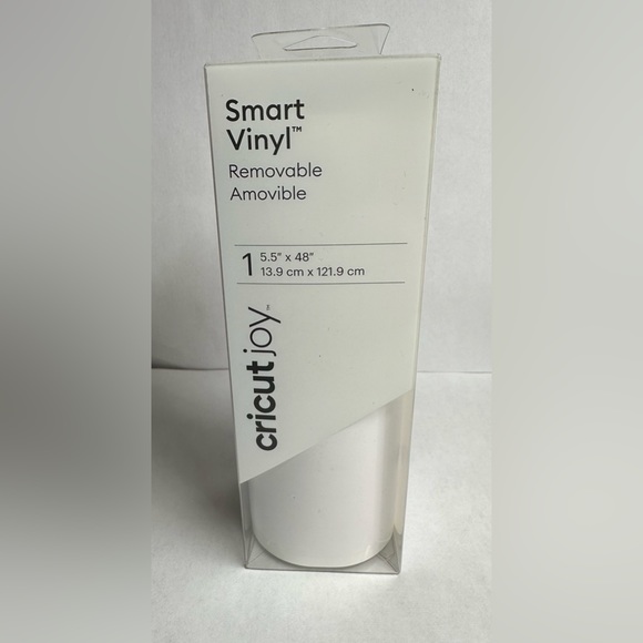 Cricut Joy Smart Vinyl Matte White Removable Vinyl #1 - Picture 1 of 3